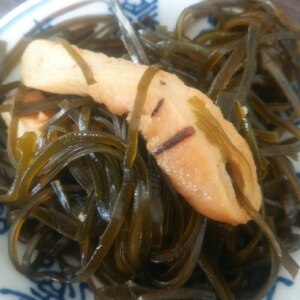 切り昆布と棒天(さつま揚げ)の煮物